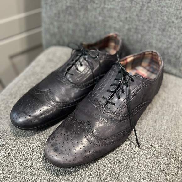 BedStu Men’s Oxford Shoes Size 9.5